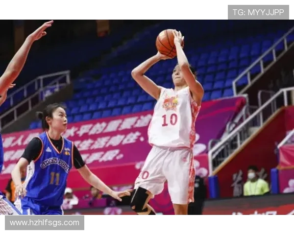 南京攀岩队在全国街舞大赛中以90分稳居积分榜首位