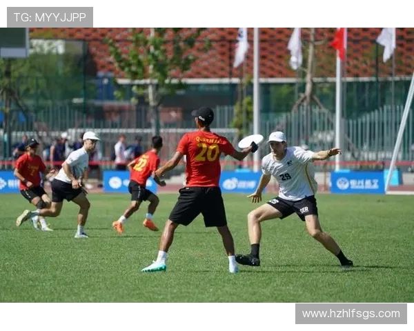 成都飞盘队在全国比赛中荣获第八名展现出强劲实力与团队合作精神